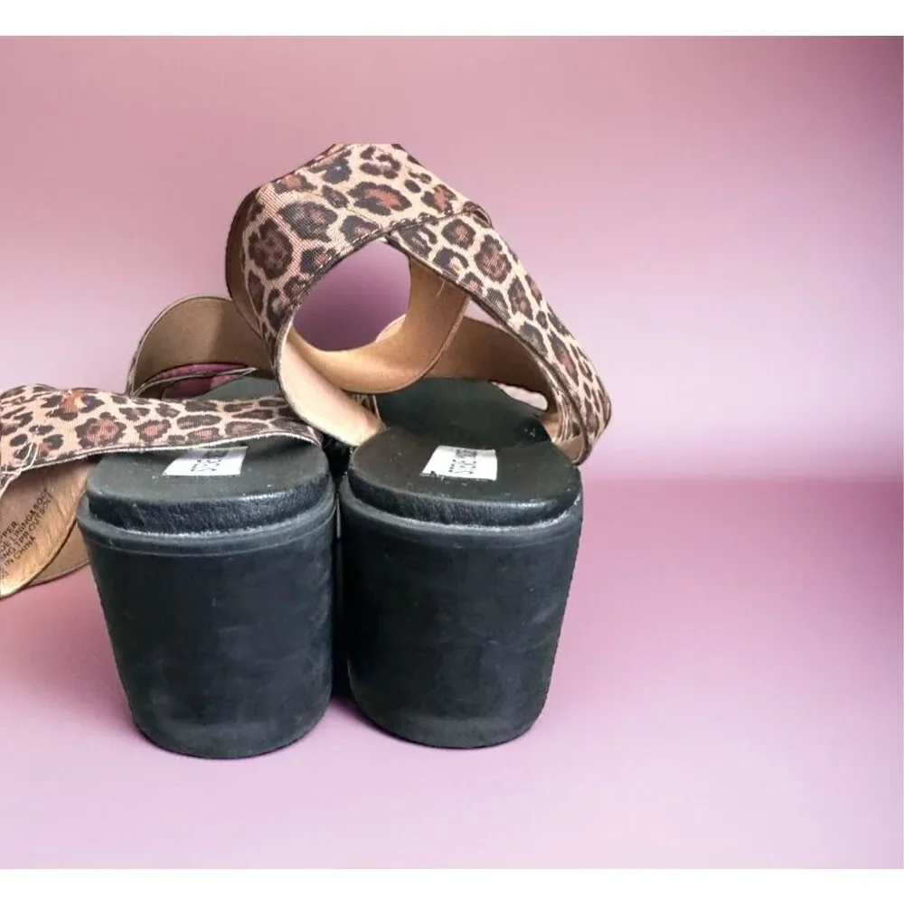 Steve Madden Soho Lug Sole Haidar Leopard Platform‎ Chunky Sandals Y2K Size 6